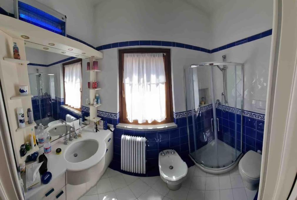 Villa Mit Whirlpool Und Phantastischer Aussicht Capoliveri  Exterior foto