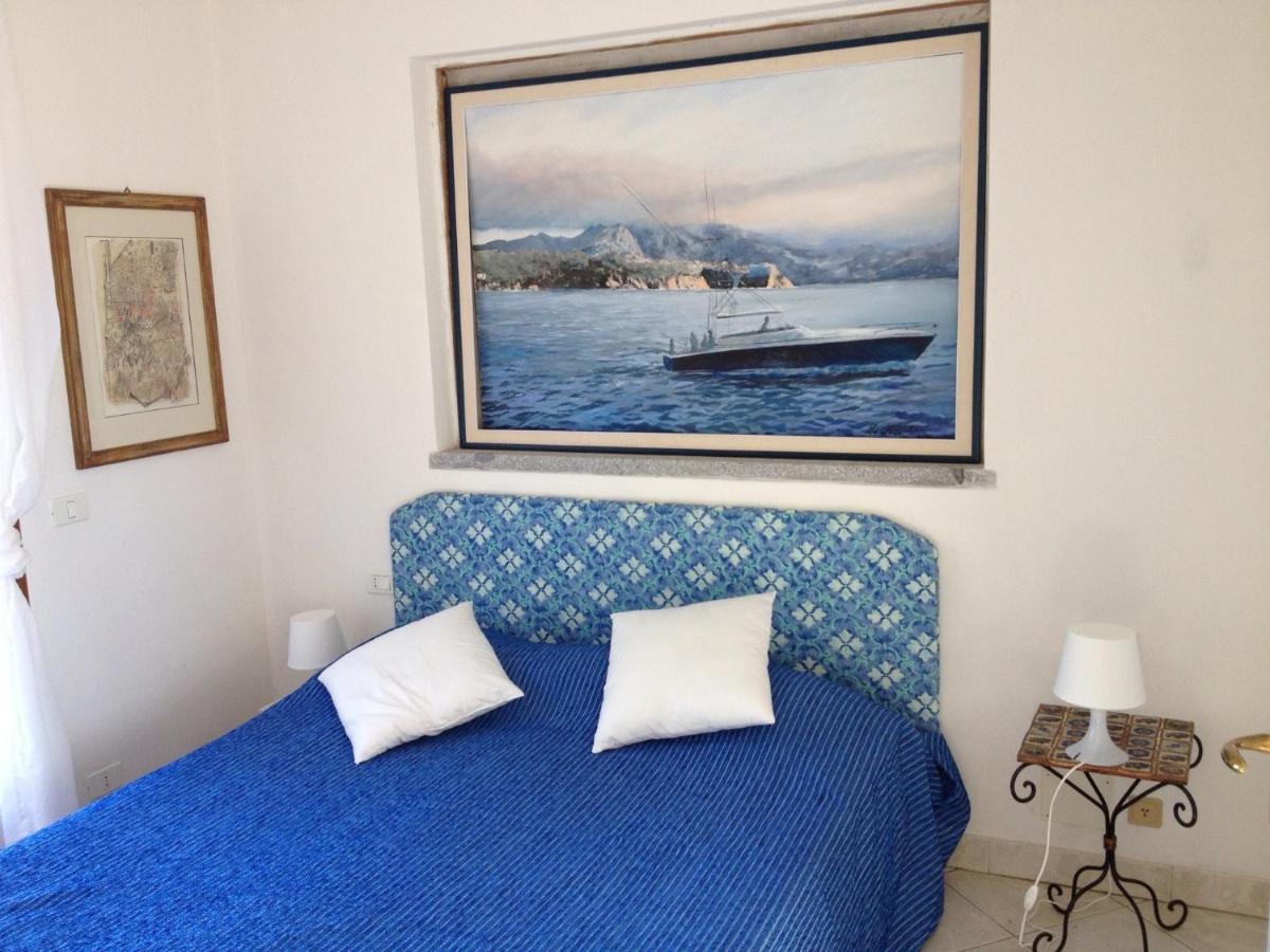 Villa Mit Whirlpool Und Phantastischer Aussicht Capoliveri  Exterior foto